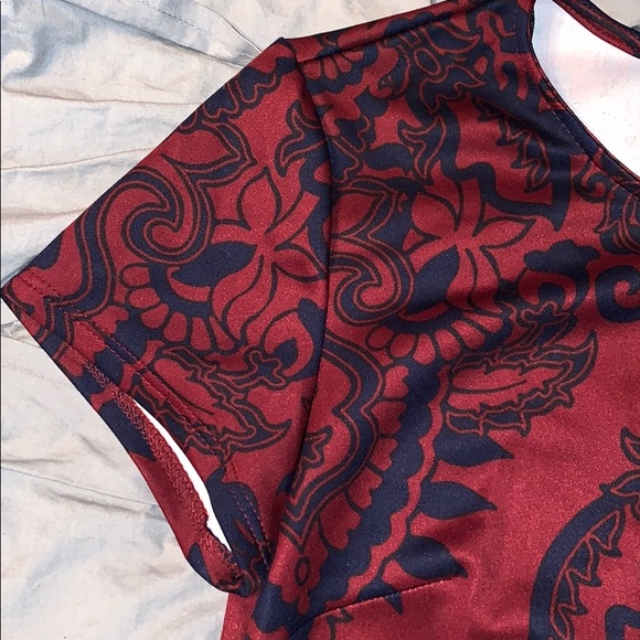 Short, Shape Forming Dress - Picture 3 of 4